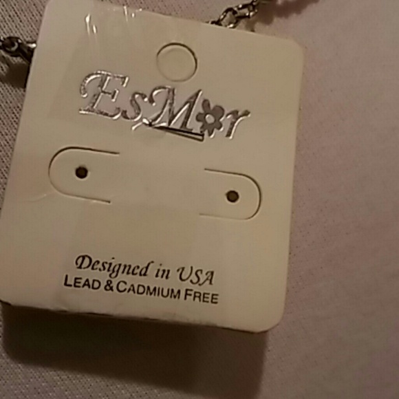 Esmor necklace. Designed in the USA - Picture 3 of 3